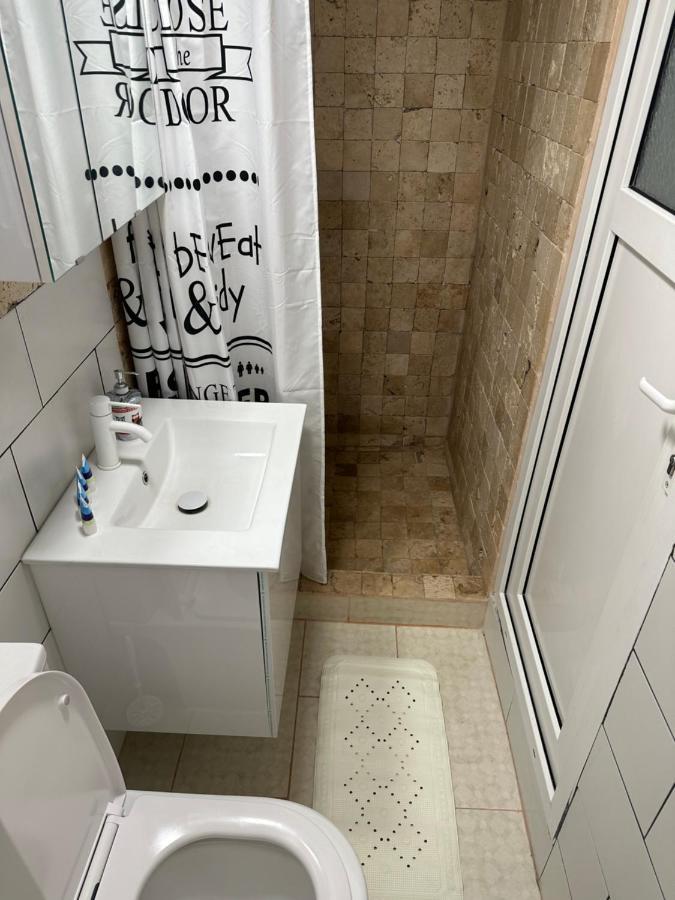 Apartamnet Regim Hotelier Bukarest Exteriör bild